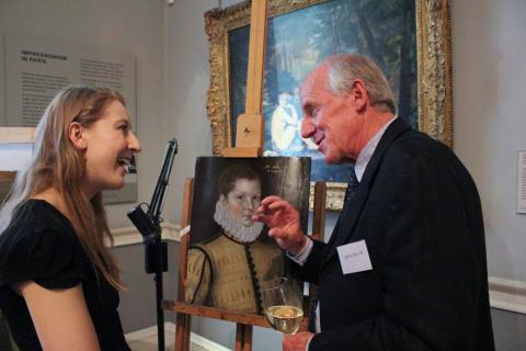 Animated discussions between guests and Scholars